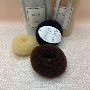 Kempinėlė plaukų kuodui apvali ruda 8cm.