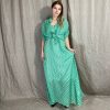 Ilga suknelė vasarai Niva – elegancija ir komfortas kiekvienai dienai